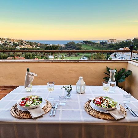 Penthouse Benalvistas Torregolf Seaview Apartment Benalmadena Ngoại thất bức ảnh